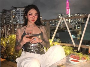 Phim sex dâm nữ Queen Of Tattoo Thủy Tạ địt some